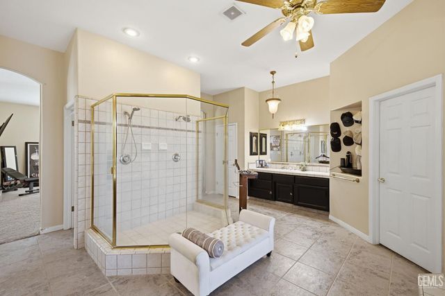 1409 Suffolk Street, Bakersfield, CA 93312