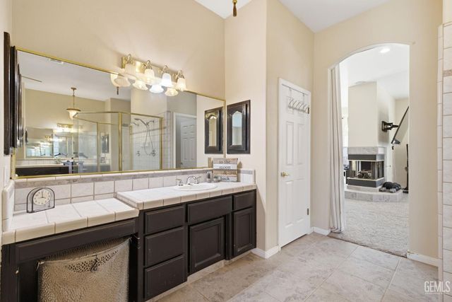 1409 Suffolk Street, Bakersfield, CA 93312