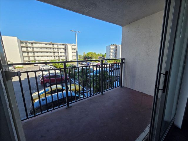 14150 SW 84th St 207-I, Miami, FL 33183