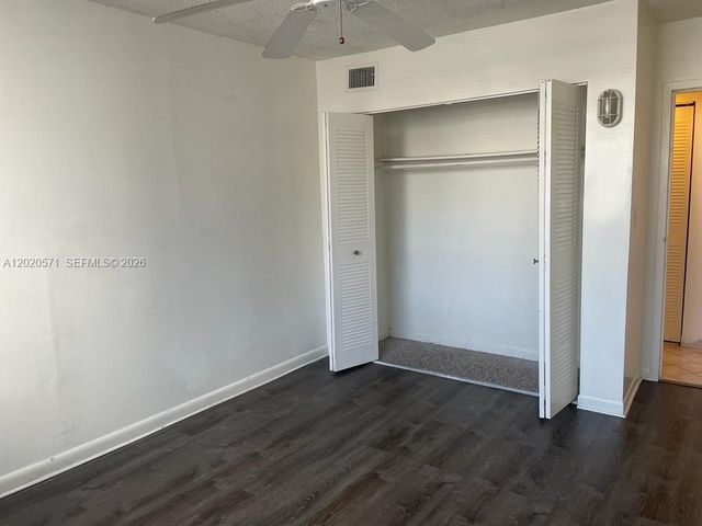 14150 SW 84th St 207-I, Miami, FL 33183