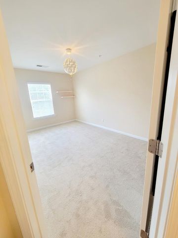 1120 Renewal Place 104, Raleigh, NC 27603