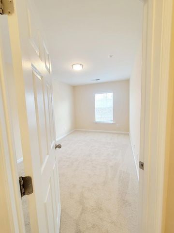 1120 Renewal Place 104, Raleigh, NC 27603