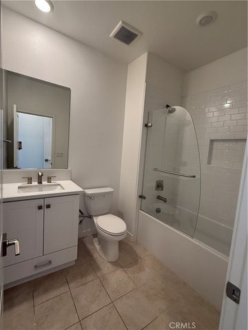 26078 Meadow Dr, San Juan Capistrano, CA 92675