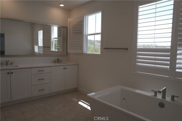 26078 Meadow Dr, San Juan Capistrano, CA 92675