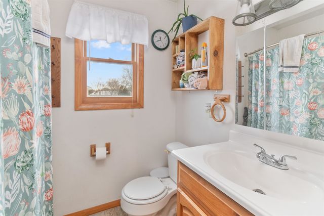 4 Lasalle Street, St. Albans City, VT 05478