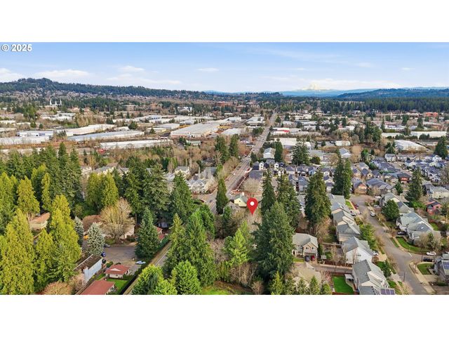 7920 Sw Fanno Creek Dr 1, Tigard, OR 97224