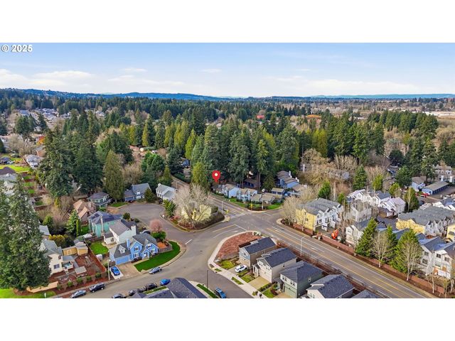 7920 Sw Fanno Creek Dr 1, Tigard, OR 97224