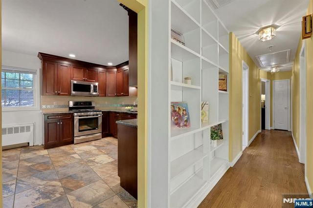297 E Pines Lake Drive, Wayne, NJ 07470