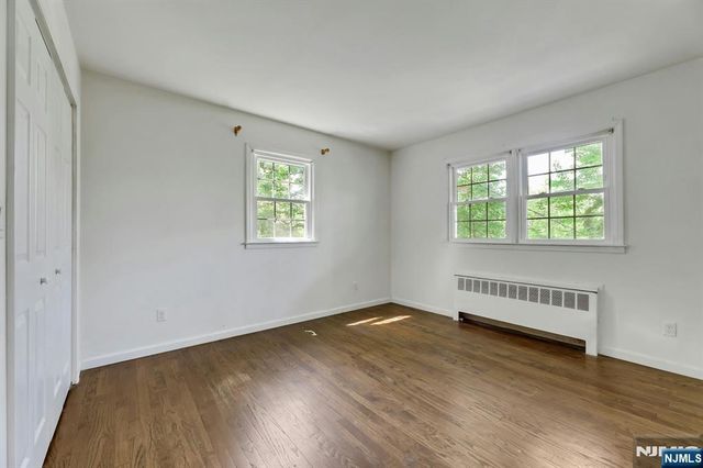297 E Pines Lake Drive, Wayne, NJ 07470