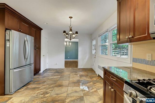297 E Pines Lake Drive, Wayne, NJ 07470