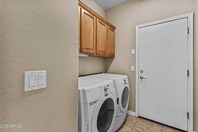 29890 N GECKO Trail, San Tan Valley, AZ 85143