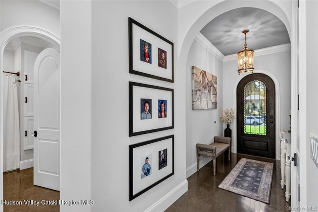 1582 Route 9w, Marlboro, NY 12542