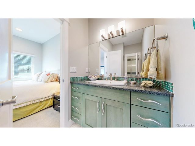 463 Locust St, Denver, CO 80220