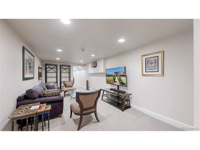 463 Locust St, Denver, CO 80220