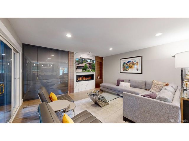 463 Locust St, Denver, CO 80220