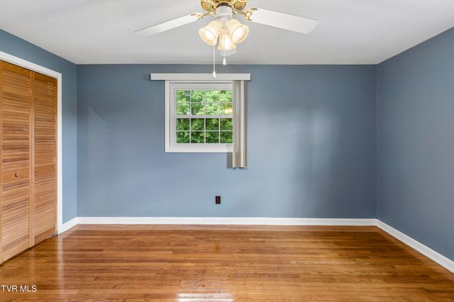 126 Joe Hale Drive, Gray, TN 37615