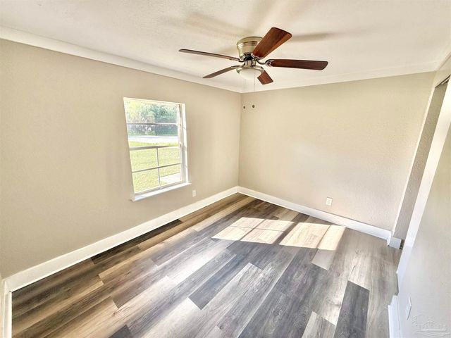 6110 Nashville Ave, Pensacola, FL 32526