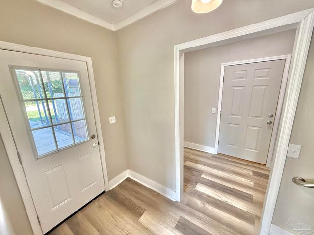6110 Nashville Ave, Pensacola, FL 32526
