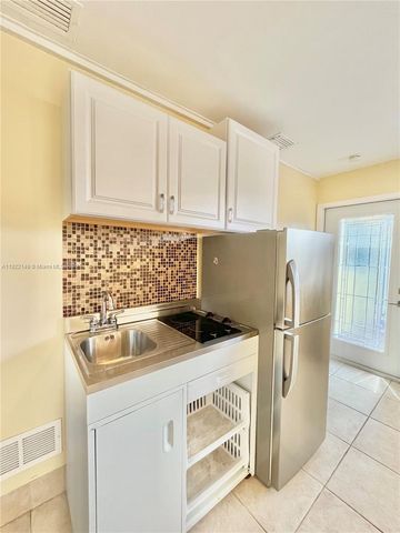 6815 NW 14th St 6815, Plantation, FL 33313