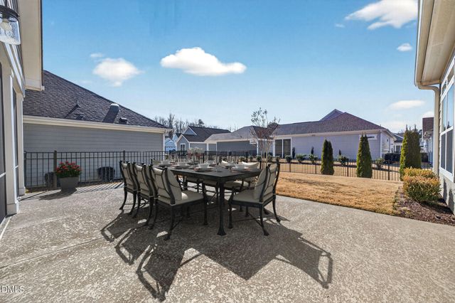 31 Blue Spruce Circle, Clayton, NC 27527