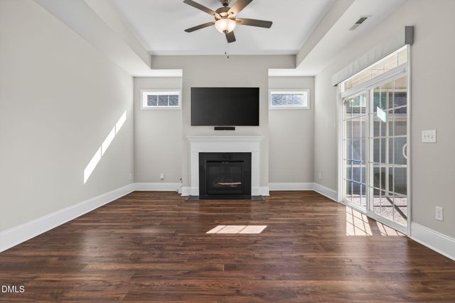 31 Blue Spruce Circle, Clayton, NC 27527