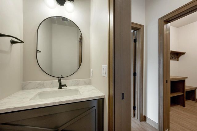 2865 STELOR DRIVE, Green Bay, WI 54311