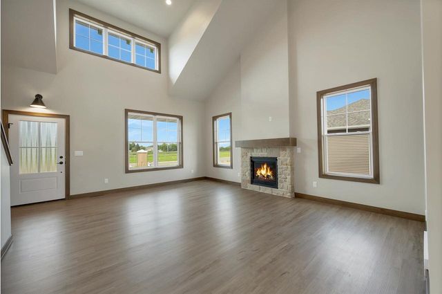 2865 STELOR DRIVE, Green Bay, WI 54311