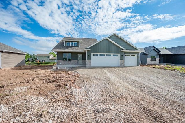2865 STELOR DRIVE, Green Bay, WI 54311