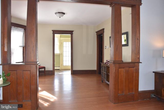 12 S HAVILAND AVE, Audubon, NJ 08106