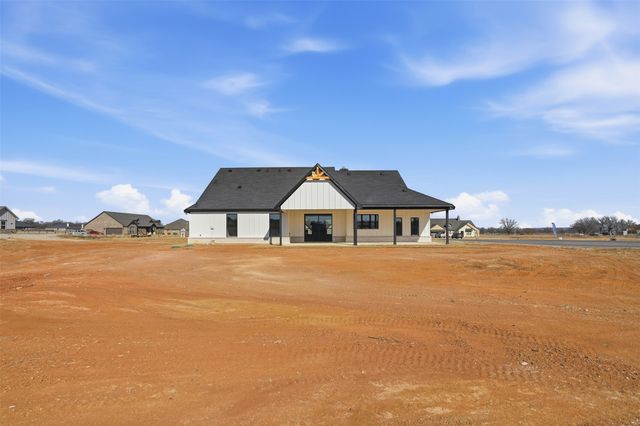 112 Trumpet Court, Paradise, TX 76073