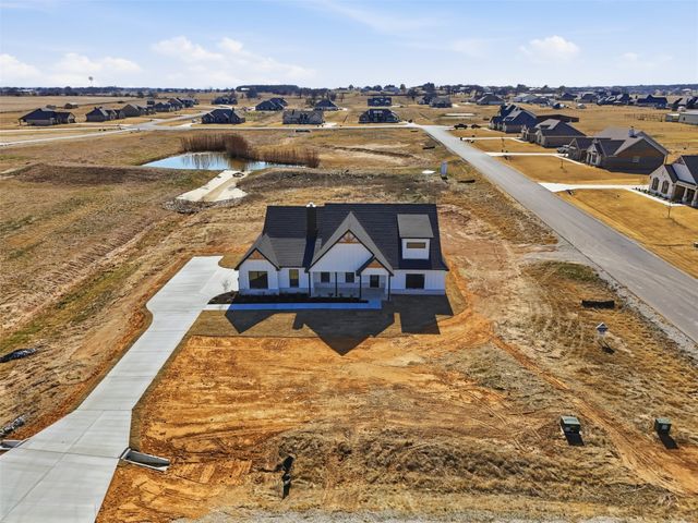 112 Trumpet Court, Paradise, TX 76073