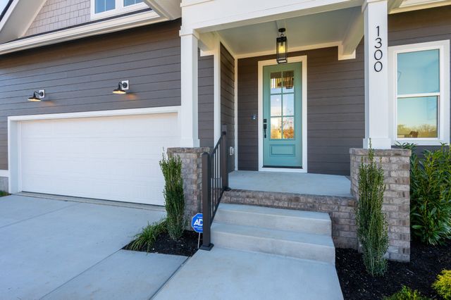 1301 Alderwood Pass, Nashville, TN 37207