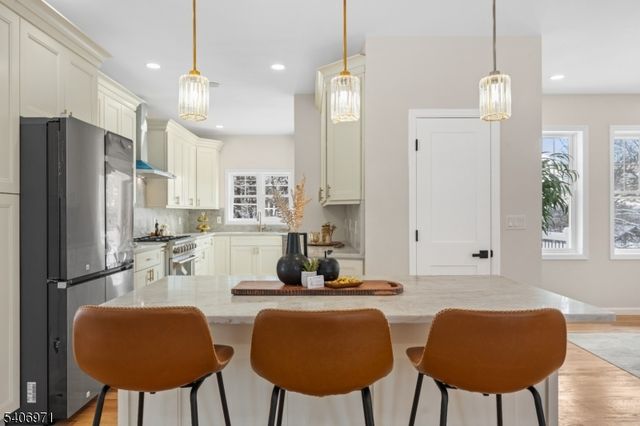 10 Old Rifle Camp Rd, Woodland Park, NJ 07424