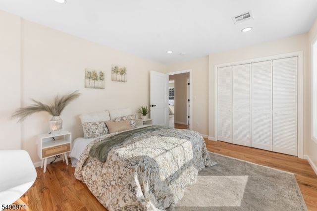 10 Old Rifle Camp Rd, Woodland Park, NJ 07424