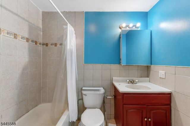 178 South St, Jersey City, NJ 07307