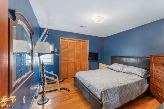 178 South St, Jersey City, NJ 07307