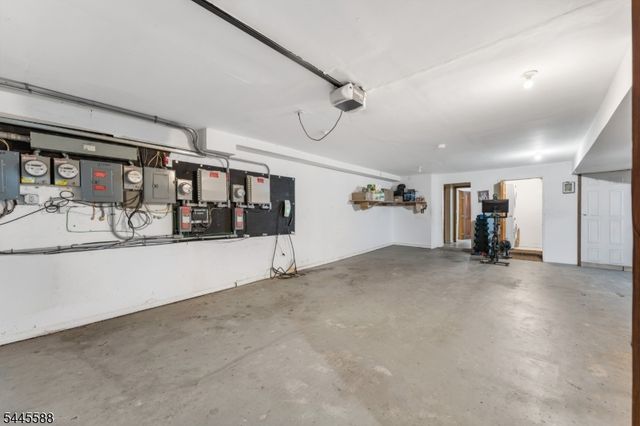 178 South St, Jersey City, NJ 07307