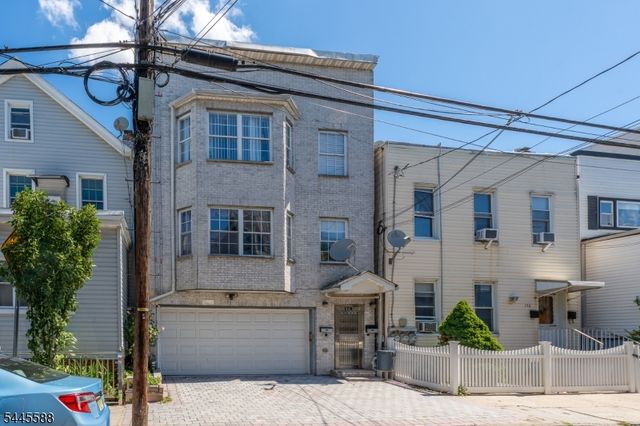 178 South St, Jersey City, NJ 07307