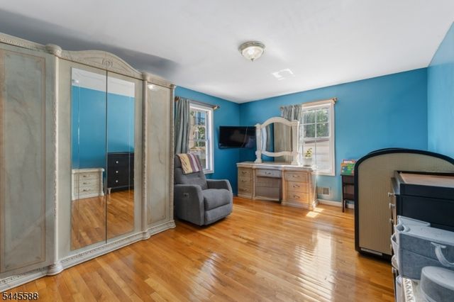 178 South St, Jersey City, NJ 07307
