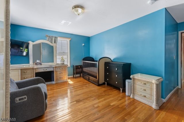 178 South St, Jersey City, NJ 07307