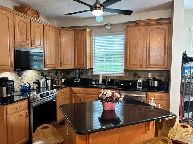 10315 WOODEN BRIDGE LN, Clinton, MD 20735