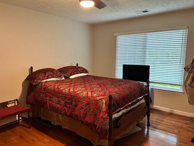 10315 WOODEN BRIDGE LN, Clinton, MD 20735