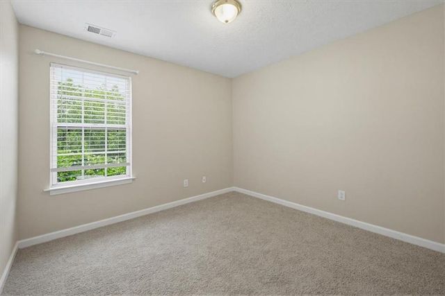 26 Hampton Drive, Cartersville, GA 30121