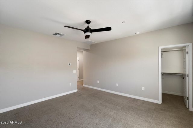 1823 E CHELSEA Lane 106, Gilbert, AZ 85295