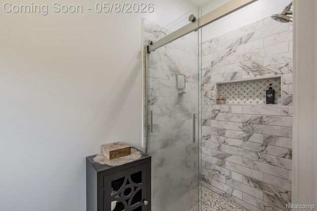 1263 N Baldwin Road, Brandon Charter Township, MI 48371