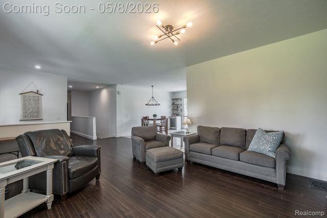 1263 N Baldwin Road, Brandon Charter Township, MI 48371