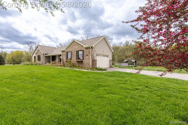 1263 N Baldwin Road, Brandon Charter Township, MI 48371