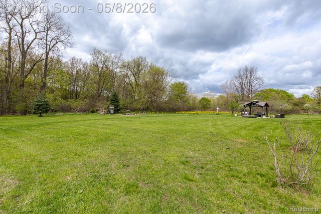 1263 N Baldwin Road, Brandon Charter Township, MI 48371