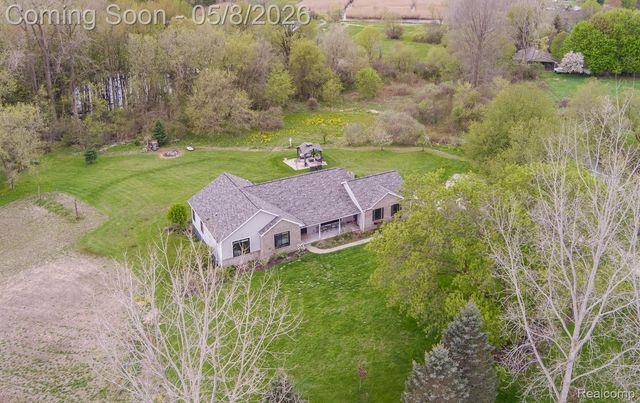 1263 N Baldwin Road, Brandon Charter Township, MI 48371
