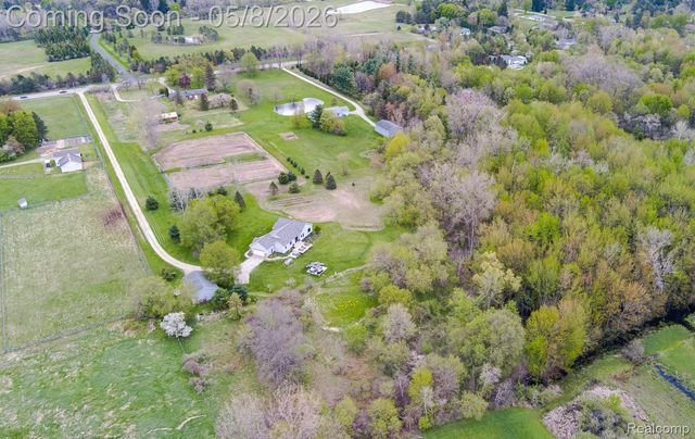 1263 N Baldwin Road, Brandon Charter Township, MI 48371